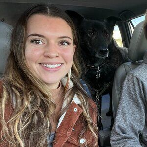 Meet your Posher, Jade